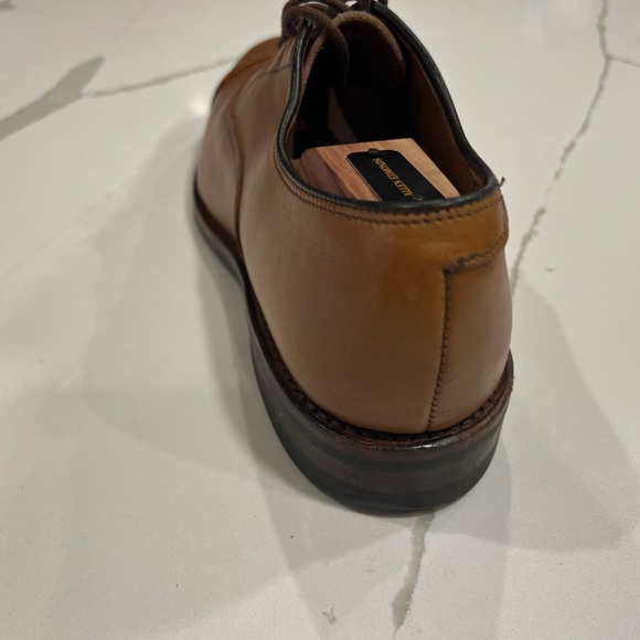Allen Edmonds Fifth Avenue Cap-toe Oxford w/ Danite Sole in Walnut Brown main image 6